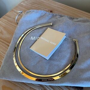Michael Kors gold chocker necklace